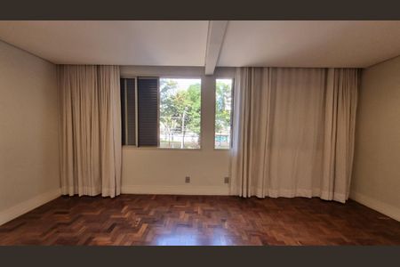 Apartamento à venda com 190m², 2 quartos e 1 vaga