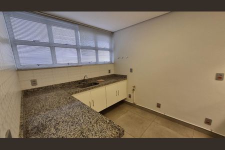 Apartamento à venda com 190m², 2 quartos e 1 vaga