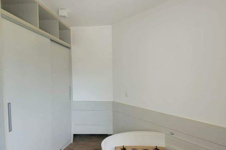 Casa de condomínio à venda com 338m², 5 quartos e 6 vagas