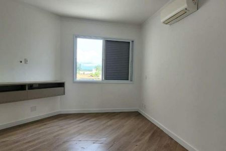 Casa de condomínio à venda com 338m², 5 quartos e 6 vagas