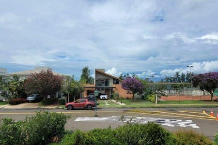 Casa de condomínio à venda com 338m², 5 quartos e 6 vagas