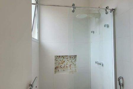 Casa de condomínio à venda com 338m², 5 quartos e 6 vagas