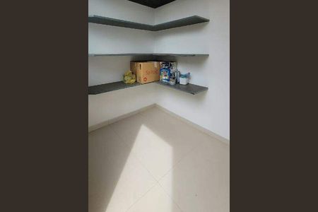 Casa de condomínio à venda com 338m², 5 quartos e 6 vagas