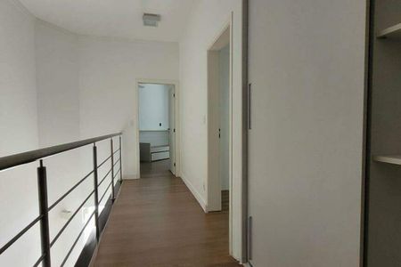 Casa de condomínio à venda com 338m², 5 quartos e 6 vagas