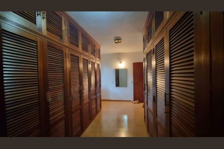 Casa de condomínio à venda com 960m², 6 quartos e 6 vagas