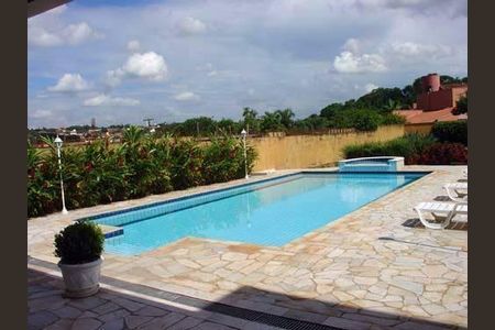 Casa de condomínio à venda com 430m², 3 quartos e 5 vagas