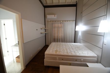 Casa de condomínio à venda com 470m², 4 quartos e 2 vagasQuarto 2 - Suíte