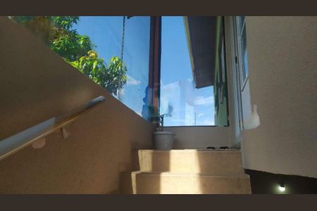 Casa de condomínio à venda com 203m², 4 quartos e 4 vagas