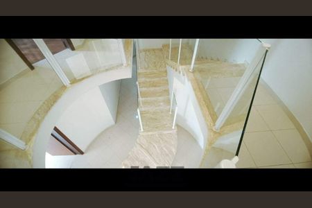 Casa de condomínio à venda com 591m², 5 quartos e 12 vagas