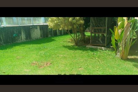 Casa de condomínio à venda com 591m², 5 quartos e 12 vagas