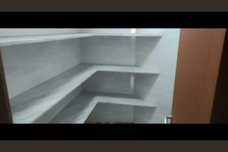 Casa de condomínio à venda com 591m², 5 quartos e 12 vagas