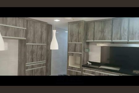 Casa de condomínio à venda com 591m², 5 quartos e 12 vagas