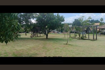 Casa de condomínio à venda com 591m², 5 quartos e 12 vagas