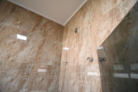 Casa de condomínio à venda com 650m², 5 quartos e 4 vagasBanheiro - Suíte 2