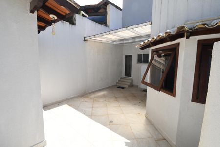 Casa de condomínio à venda com 650m², 5 quartos e 4 vagasÁrea de Serviço