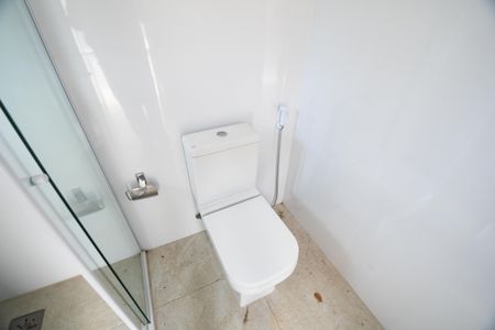 Casa de condomínio à venda com 650m², 5 quartos e 4 vagasBanheiro da Piscina