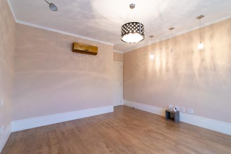 Casa de condomínio à venda com 434m², 4 quartos e 4 vagasSuite 1