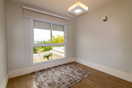 Casa de condomínio à venda com 434m², 4 quartos e 4 vagasSuíte 3