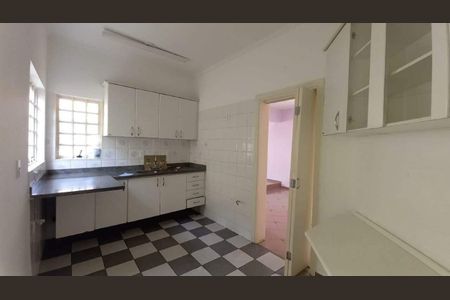 Casa à venda com 282m², 3 quartos e 4 vagas