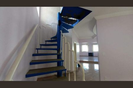 Casa à venda com 282m², 3 quartos e 4 vagas