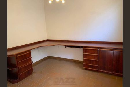 Casa à venda com 194m², 3 quartos e 2 vagas