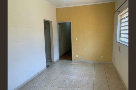 Casa à venda com 194m², 3 quartos e 2 vagas