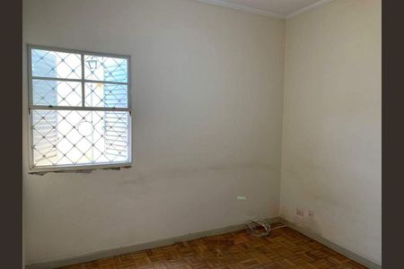 Casa à venda com 194m², 3 quartos e 2 vagas
