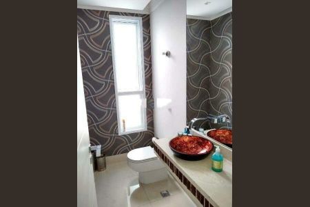 Casa de condomínio à venda com 700m², 4 quartos e 6 vagas