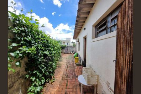 Casa de condomínio à venda com 400m², 3 quartos e 2 vagas