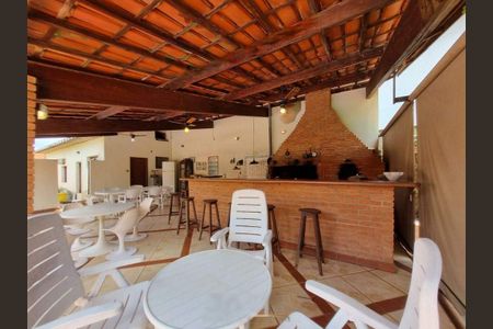 Casa de condomínio à venda com 400m², 3 quartos e 2 vagas