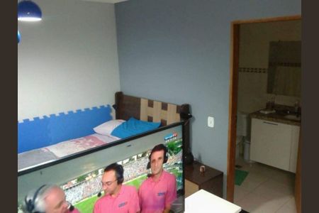 Casa à venda com 64m², 1 quarto e 2 vagas