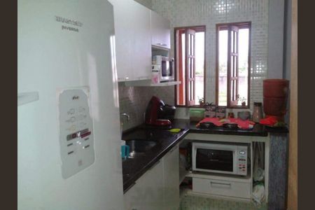 Casa à venda com 64m², 1 quarto e 2 vagas