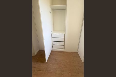Apartamento para alugar com 69m², 3 quartos e 1 vaga
