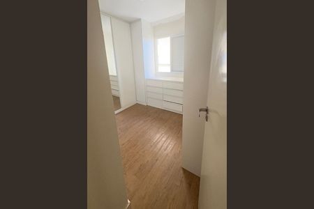 Apartamento para alugar com 69m², 3 quartos e 1 vaga