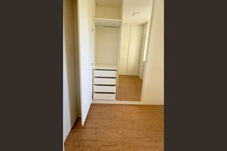 Apartamento para alugar com 69m², 3 quartos e 1 vaga