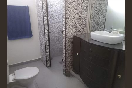 Casa à venda com 187m², 4 quartos e 2 vagas