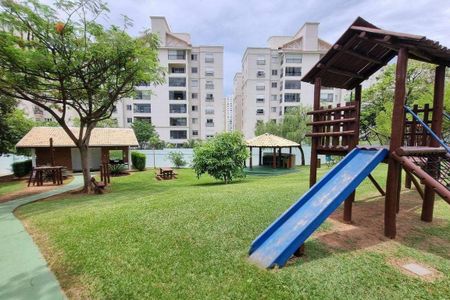 Casa de condomínio à venda com 387m², 4 quartos e 4 vagas