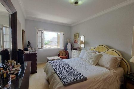 Casa de condomínio à venda com 387m², 4 quartos e 4 vagas