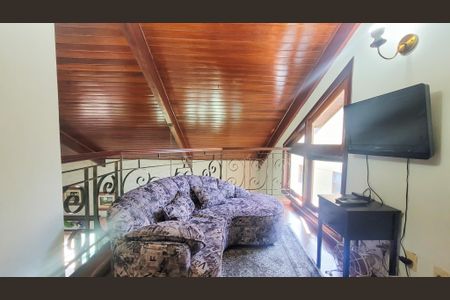 Casa de condomínio à venda com 528m², 5 quartos e 6 vagasSuíte 1