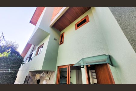 Casa de condomínio à venda com 528m², 5 quartos e 6 vagasÁrea de Serviço