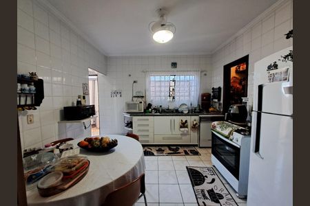 Casa à venda com 340m², 3 quartos e 4 vagas