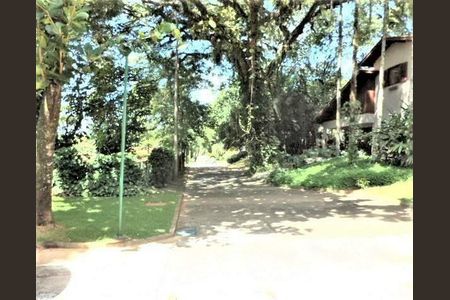 Casa de condomínio à venda com 360m², 4 quartos e 4 vagas