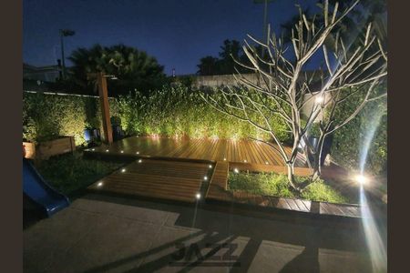 Casa de condomínio à venda com 138m², 3 quartos e 4 vagas