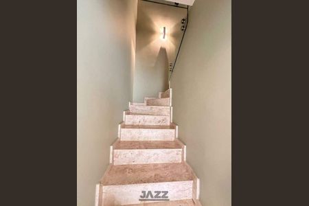 Casa de condomínio à venda com 138m², 3 quartos e 4 vagas