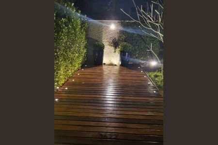 Casa de condomínio à venda com 138m², 3 quartos e 4 vagas