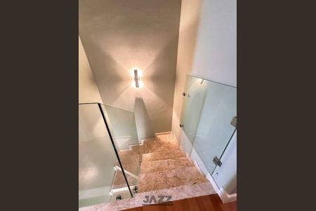 Casa de condomínio à venda com 138m², 3 quartos e 4 vagas