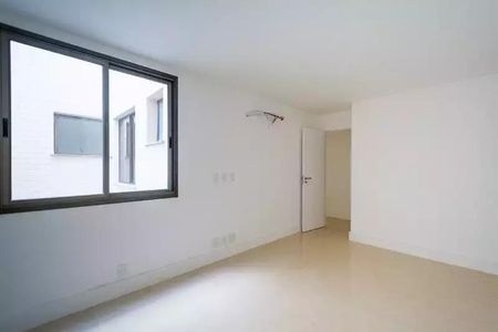 Apartamento à venda com 4 quartos, 232m² em Barra da Tijuca, Rio de Janeiro