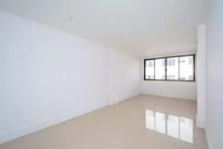 Apartamento à venda com 4 quartos, 232m² em Barra da Tijuca, Rio de Janeiro