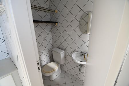 Apartamento à venda com 137m², 3 quartos e 2 vagasBanheiro de serviço