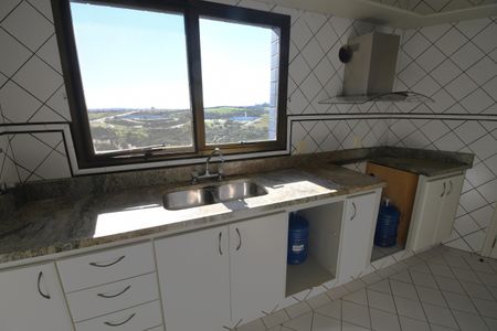 Apartamento à venda com 137m², 3 quartos e 2 vagasCozinha